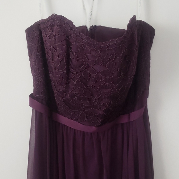 Dress - Picture 2 of 5